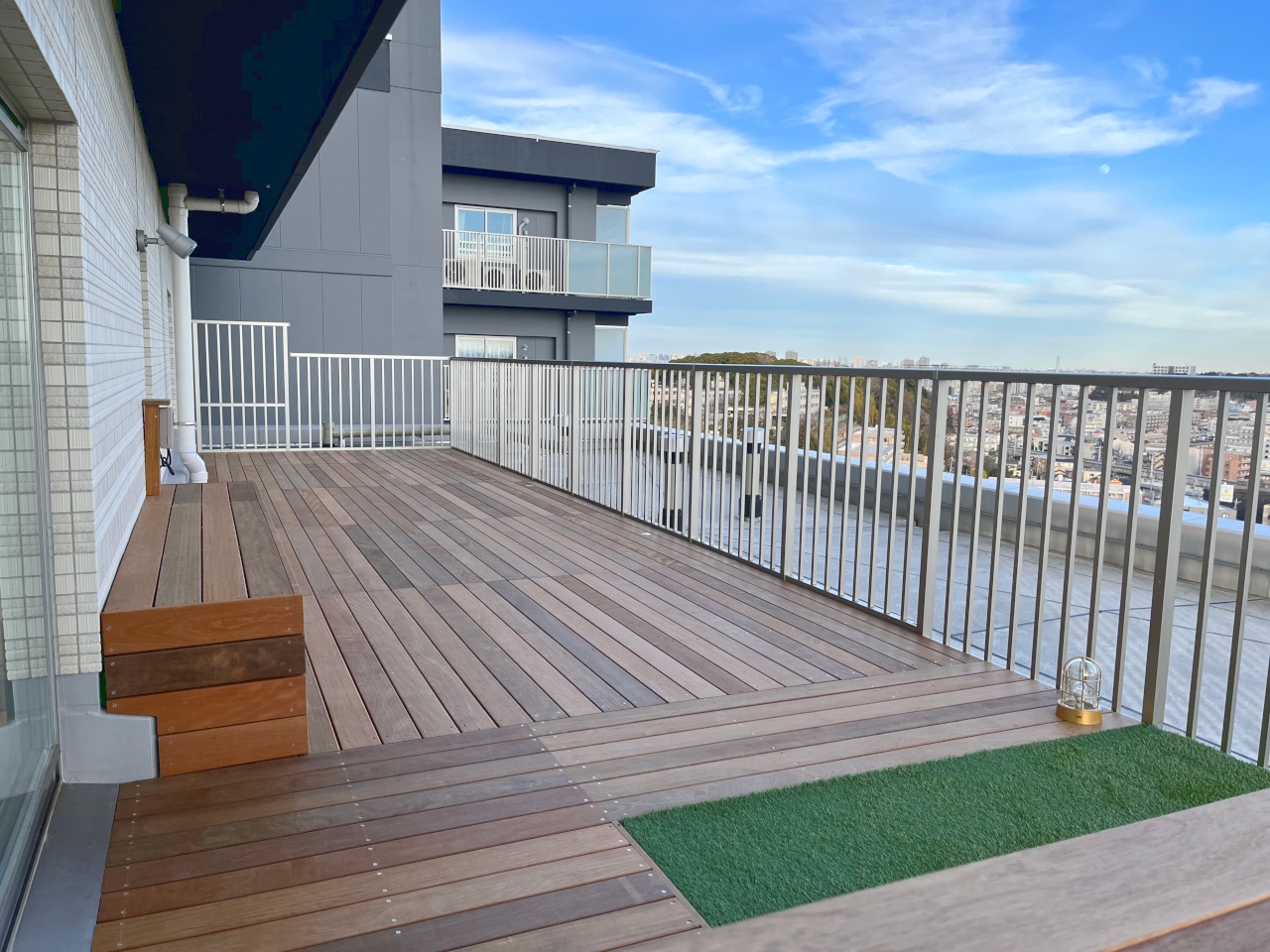 マンション・戸建て別 おしゃれなバルコニーの作り方とは？ - Lnote エルノートPresented by 東急リバブル