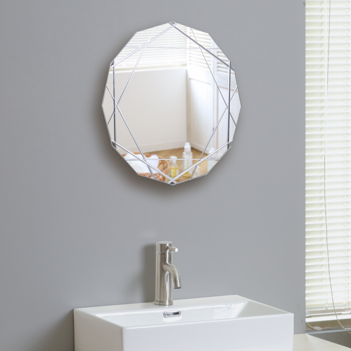 室内干しの救世主！洗濯物が乾かない冬に必須のハンガー２つ 100円ショップDAISO- YouTube