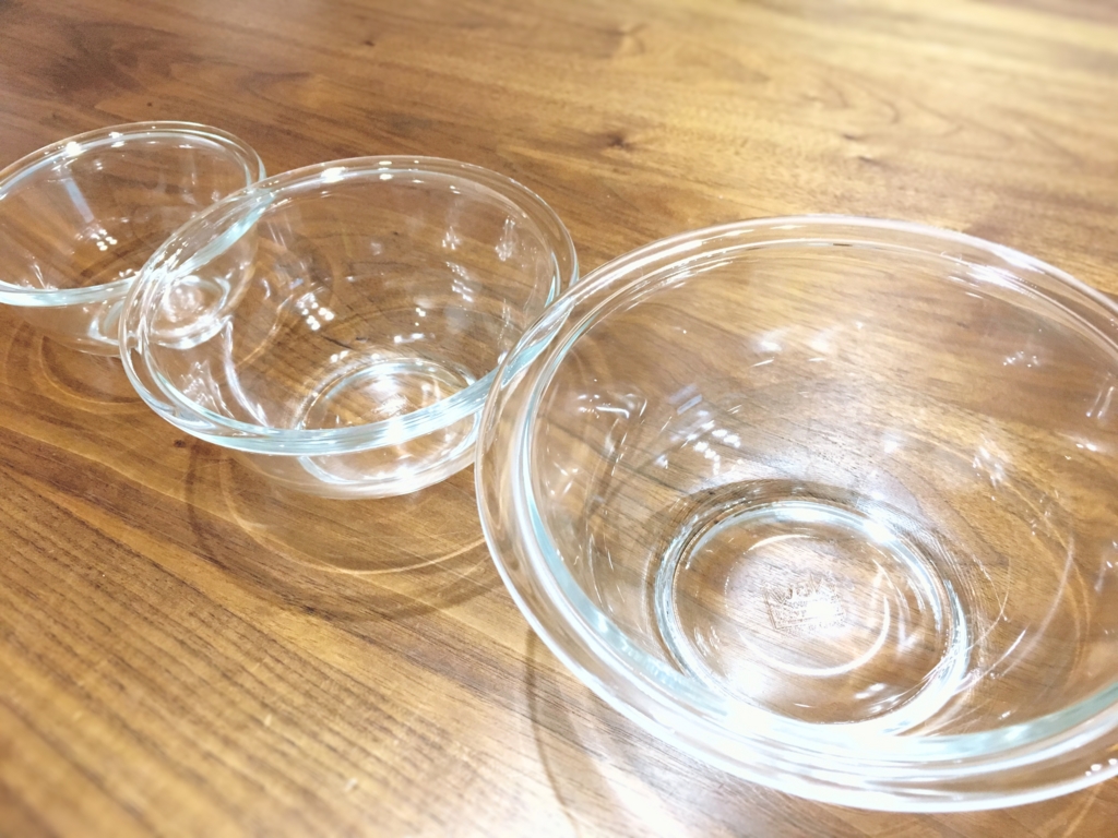 耐熱ガラス容器 耐熱ガラスボウル 保存容器 レンジ対応 キッチン収納 2500ml1500ml 1000ml ベーシック 理がで 保存容器150ml グラスコンテナ 3点ロック式ガラス容器 ミニ 丸型 3個セット密閉 ガラス 食洗機対応 電子レンジ対応 オーブン対応 冷凍 耐熱ガラス