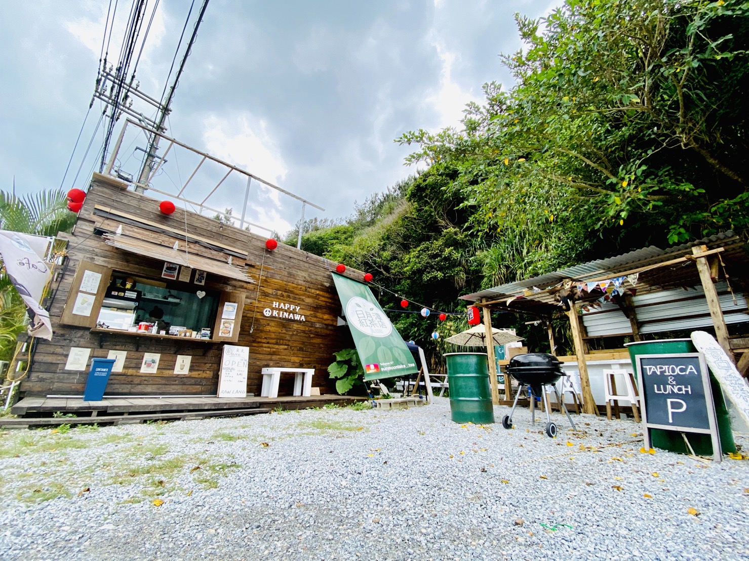 恩納村道の駅□なかゆくい市場ーおみやげの購入とフードコートを堪能 | 旅サポ｜旅先の観光スポットやグルメ情報を紹介