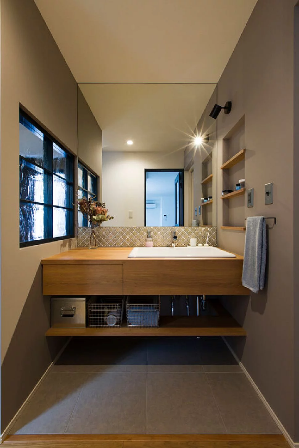 造作洗面台はおしゃれさと綺麗の保ちやすさの両立をeveryday home