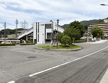 中野東駅は、広島市安芸区中野五丁目にある、JR西日本山陽本線の駅。 | DoraNekoWeb