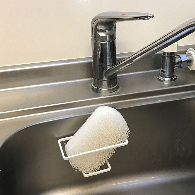 キッチンスポンジ 金銀 9×13.5×厚み2.5cm100円ショップ 100円均一 100均一 100均:100円雑貨&日用品卸-BABABA - 通販 - Yahoo!ショッピング