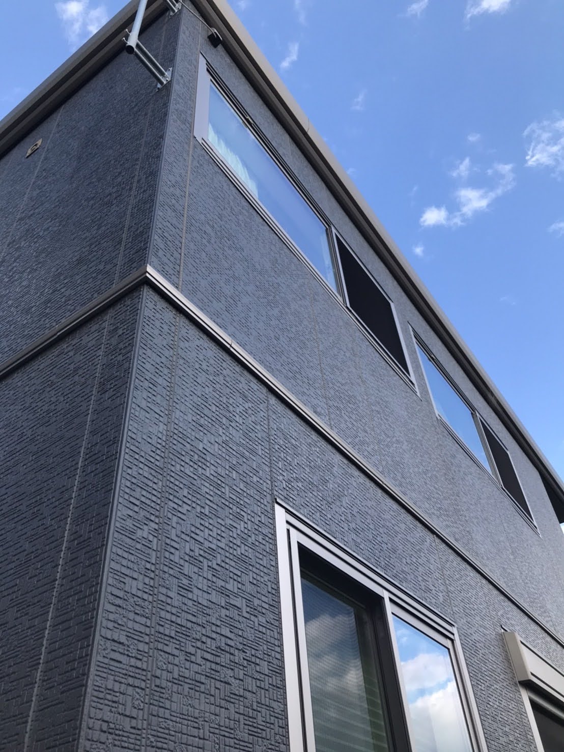 セキスイハイムのモダンな住宅に合うモダンな新築外構 霧島市H様邸