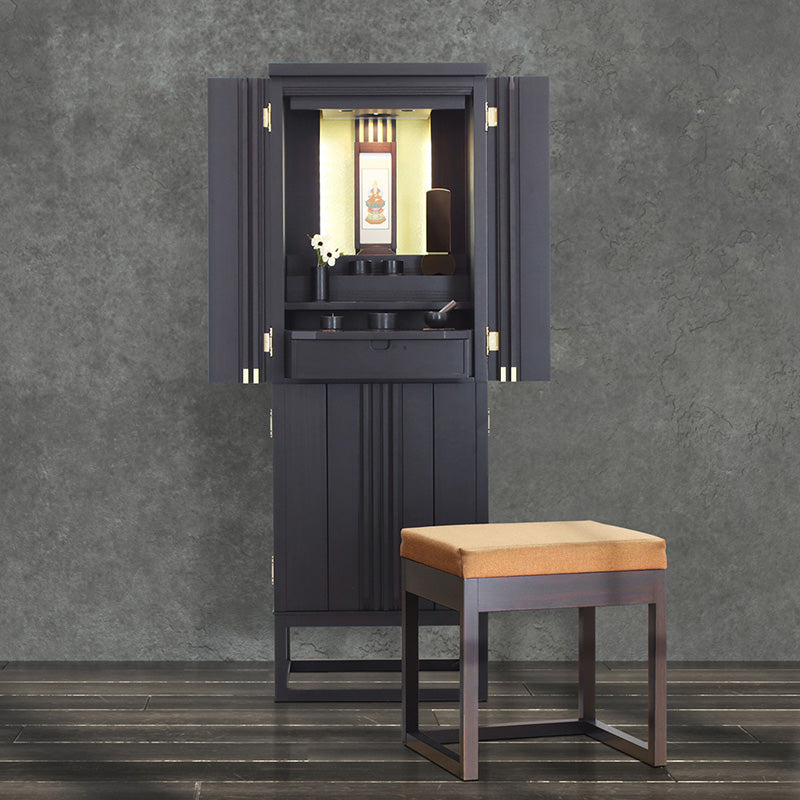 大切な人を供養する どんな仏壇にも合わせやすいモダンな仏壇台よしまる株式会社のプレスリリース