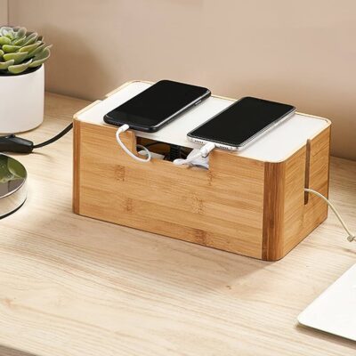 ニトリvs無印 充電ステーションのごちゃつきを解消するケーブルボックスのおすすめは？ LDK