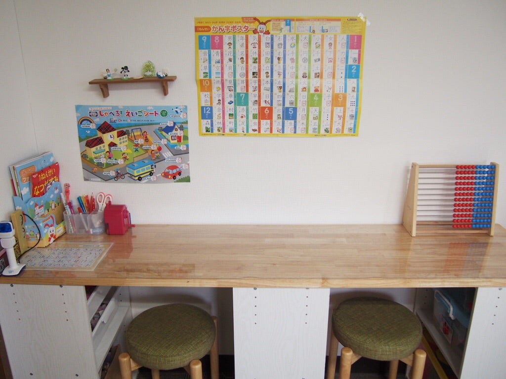 ニトリのカラボを使えば手抜きDIYで「ワークデスク」がつくれる！ESSEonline エッセ オンライン