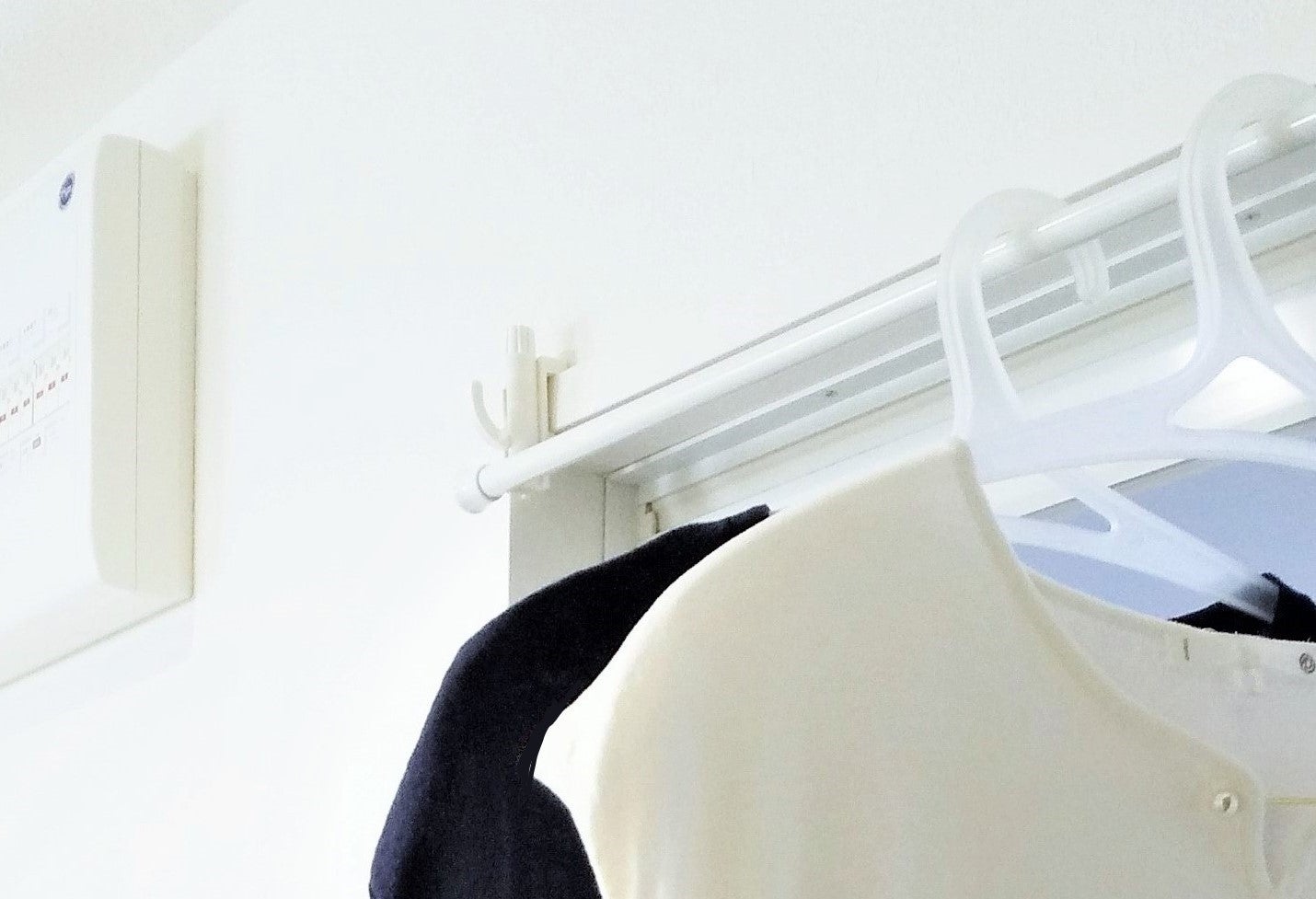 ダイソー 鴨居フックの商品を使ったおしゃれなインテリア実例RoomClip ルームクリップ