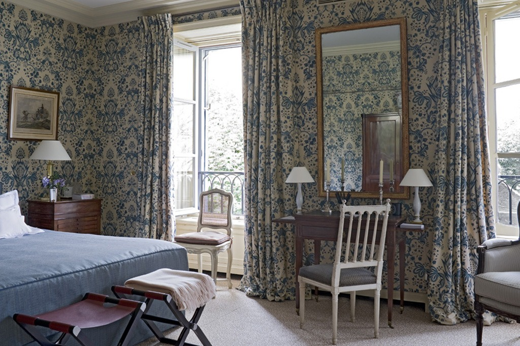 日常を少しだけ贅沢にしてくれる冬の寝室