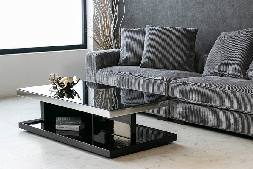 シャビーシックカウンター 黒家具 ゴシックインテリア 店舗什器: アンティーク調輸入家具専門店 クラシックデモダン 店長の商品レポート