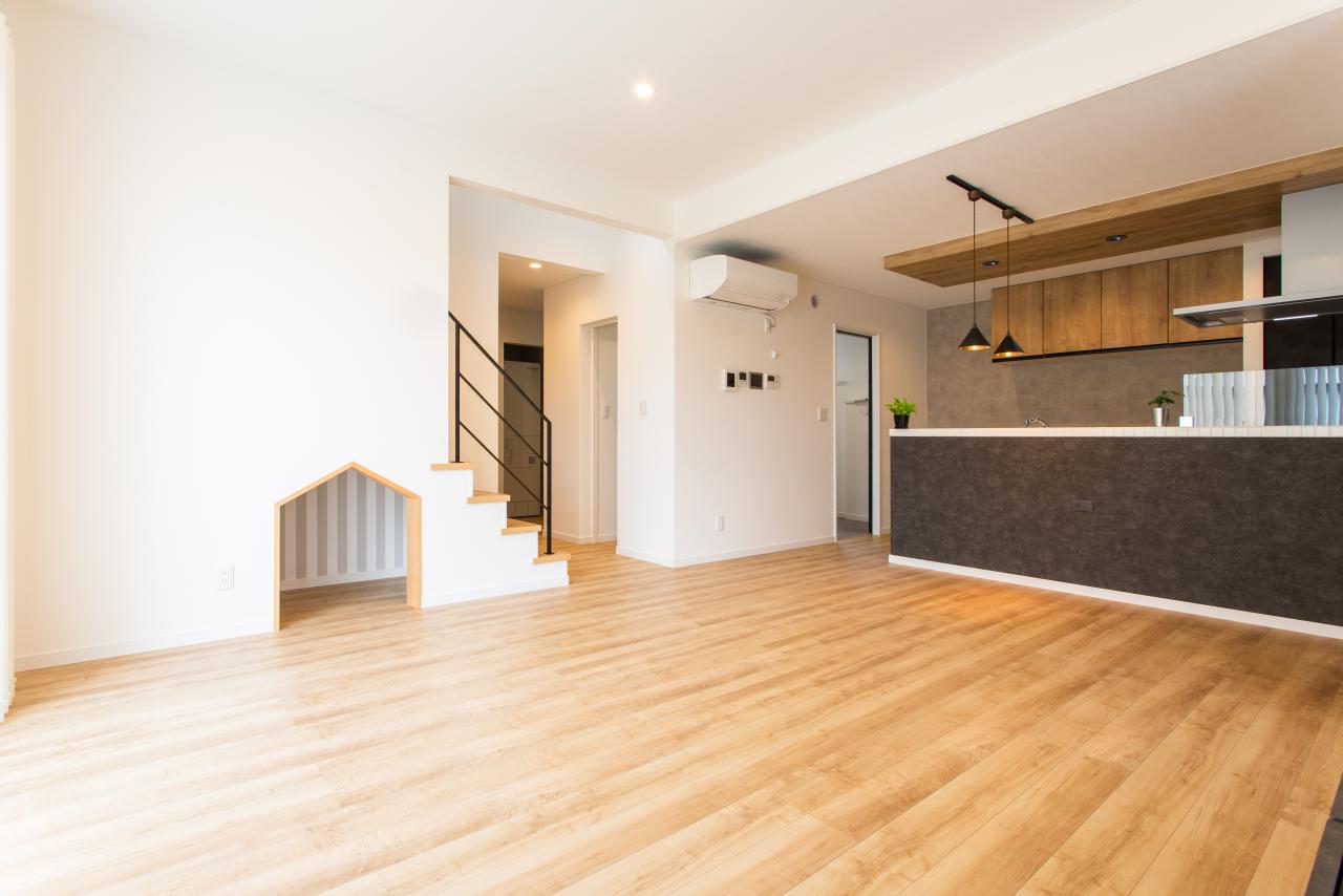 おしゃれ＆個性派！階段下活用例ベスト５山下建設株式会社の注文住宅