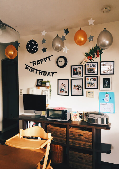 誕生日パーティーの飾り付け - No: 625598写真素材なら「写真AC」無料 フリー ダウンロードOK