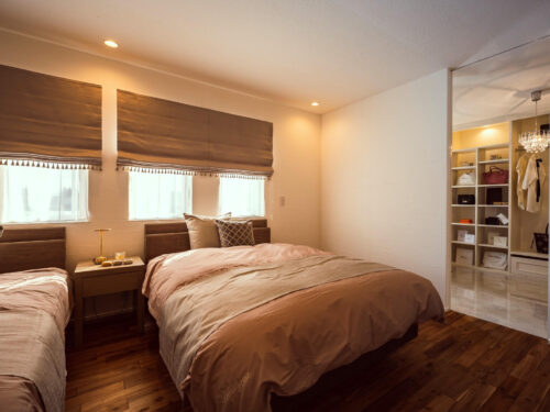 夫婦の寝室をおしゃれにするレイアウト実例集。快適に過ごすための配置のポイントとは？ – Onnela オンネラ 暮らしに『楽』を、家族にワクワクを