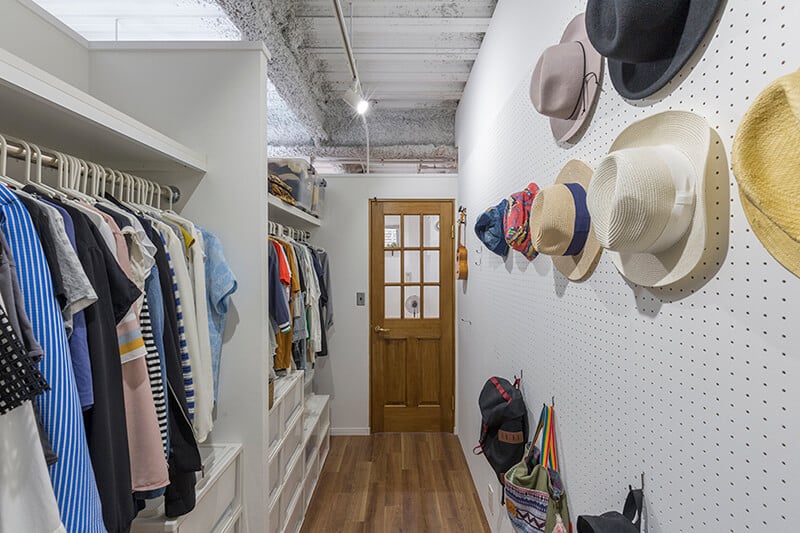 ウォークインクローゼットはただの収納ではない？ 豊富な実例から最適な間取りをご紹介！重量木骨の家