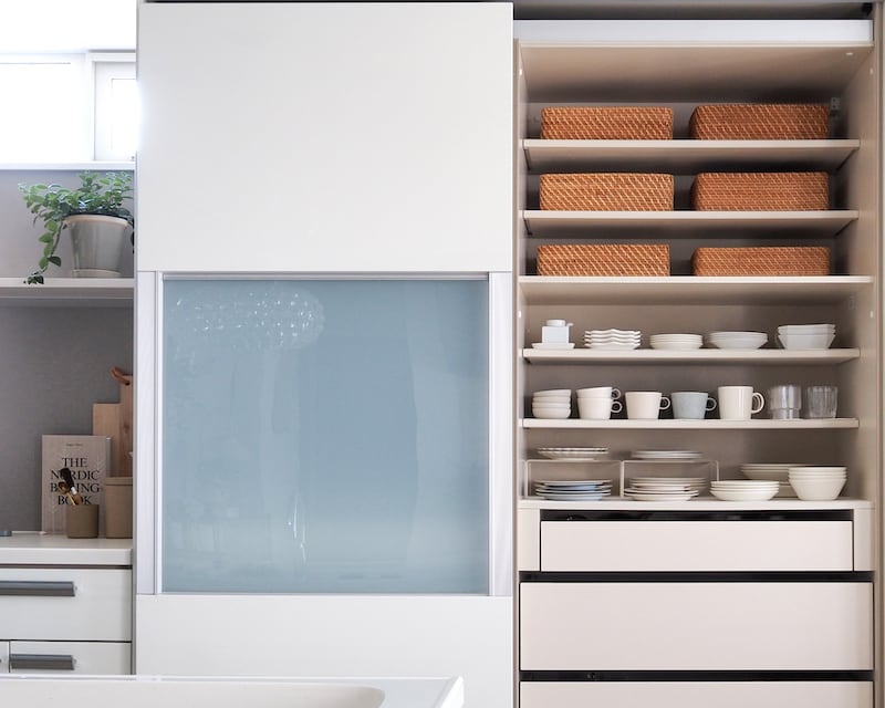 食器棚はシンプルな２つのルールで片付く収納計画イエマガ