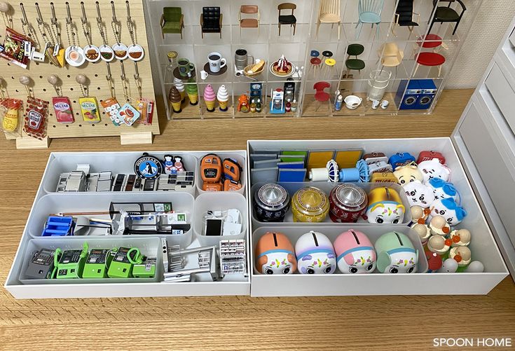 Gachapon storageOrganize your gachapon with excellent products from MUJI,DAISO and others. - YouTube