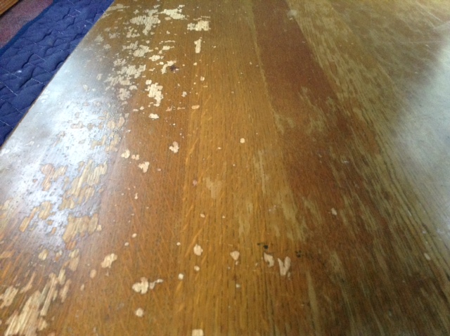 テーブル、イスなど工家具の修理事例と料金・費用相場について横浜市の家具修理なら腰原塗装