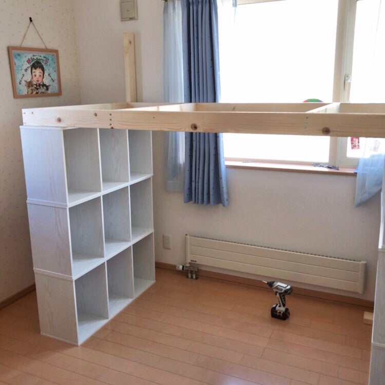 カラーボックスをベッドに使うのは危ない！注意点と安く買えるおすすめのベッドを紹介 – RASIK ラシク 家具・インテリア専門店