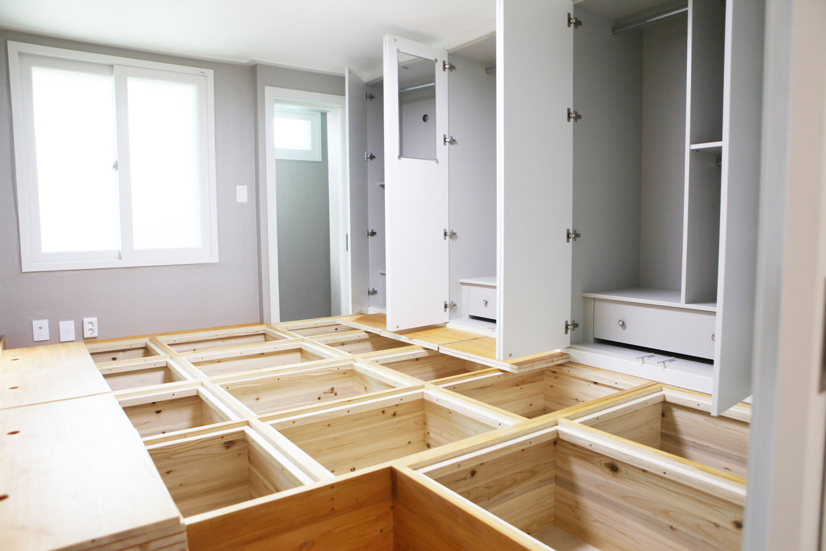 家づくり相談室 床下点検口におすすめの場所家づくり相談室 家づくり相談床下点検口ファミリークローゼット脱衣室 洗面所 パントリー床下収納 キッチン キッチン収納パントリー収納洗面所収納*********************************************** more photos