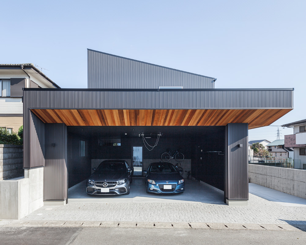 ガレージのあるお家 お引渡しです♪スカイホームズ 山口の工務店 注文住宅 エクステリア 土地 資金・税・法律