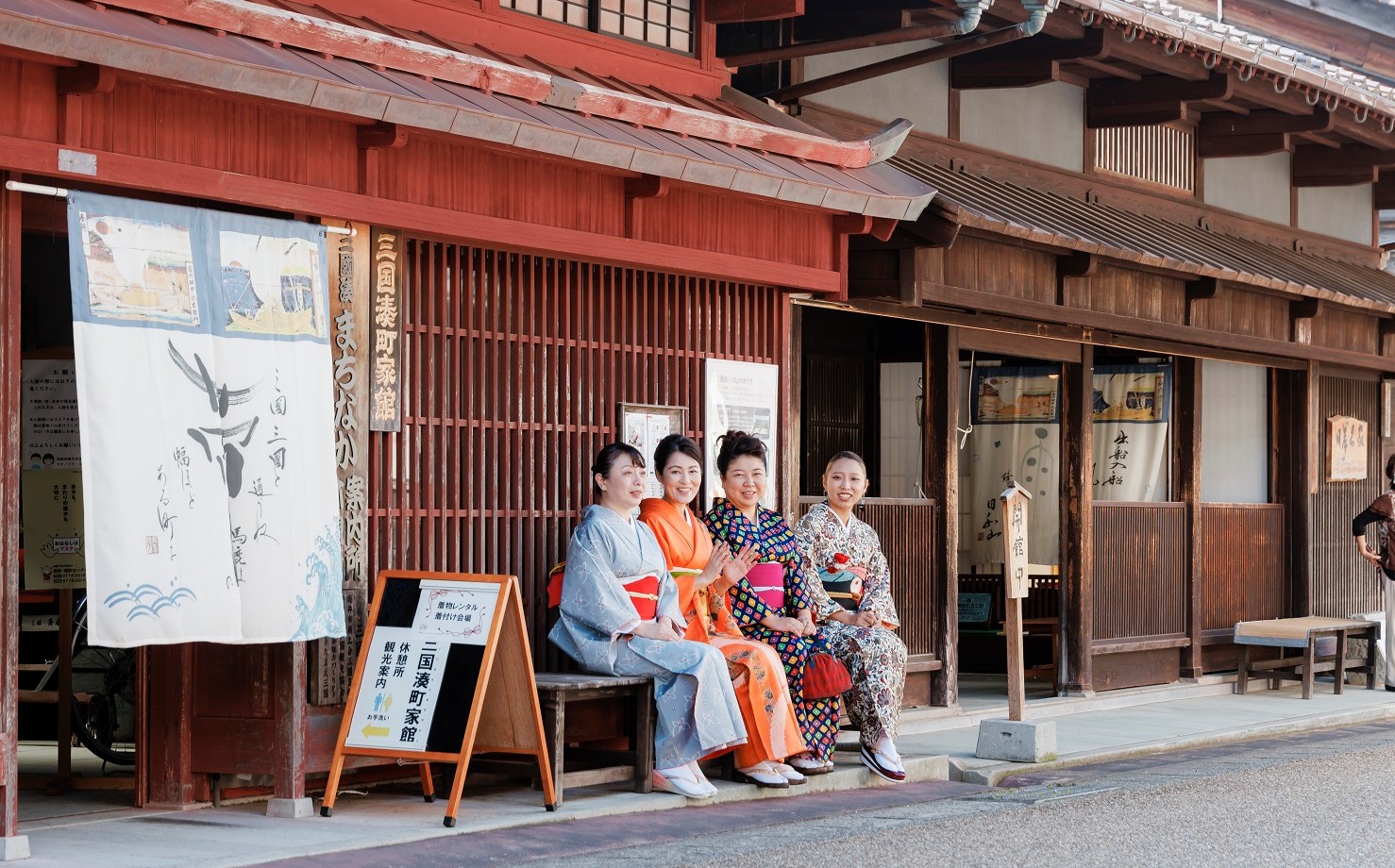 江戸屋 谷九店の周辺情報 | Holiday [ホリデー]