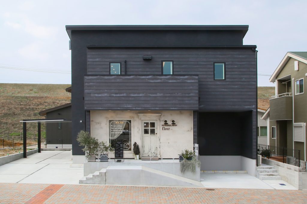 横浜市瀬谷区 外観デザインが美しいオフィス兼自宅住宅施工事例株式会社ビクトリーホーム小田原・南足柄・横浜の工務店 建築家と建てるデザイン住宅