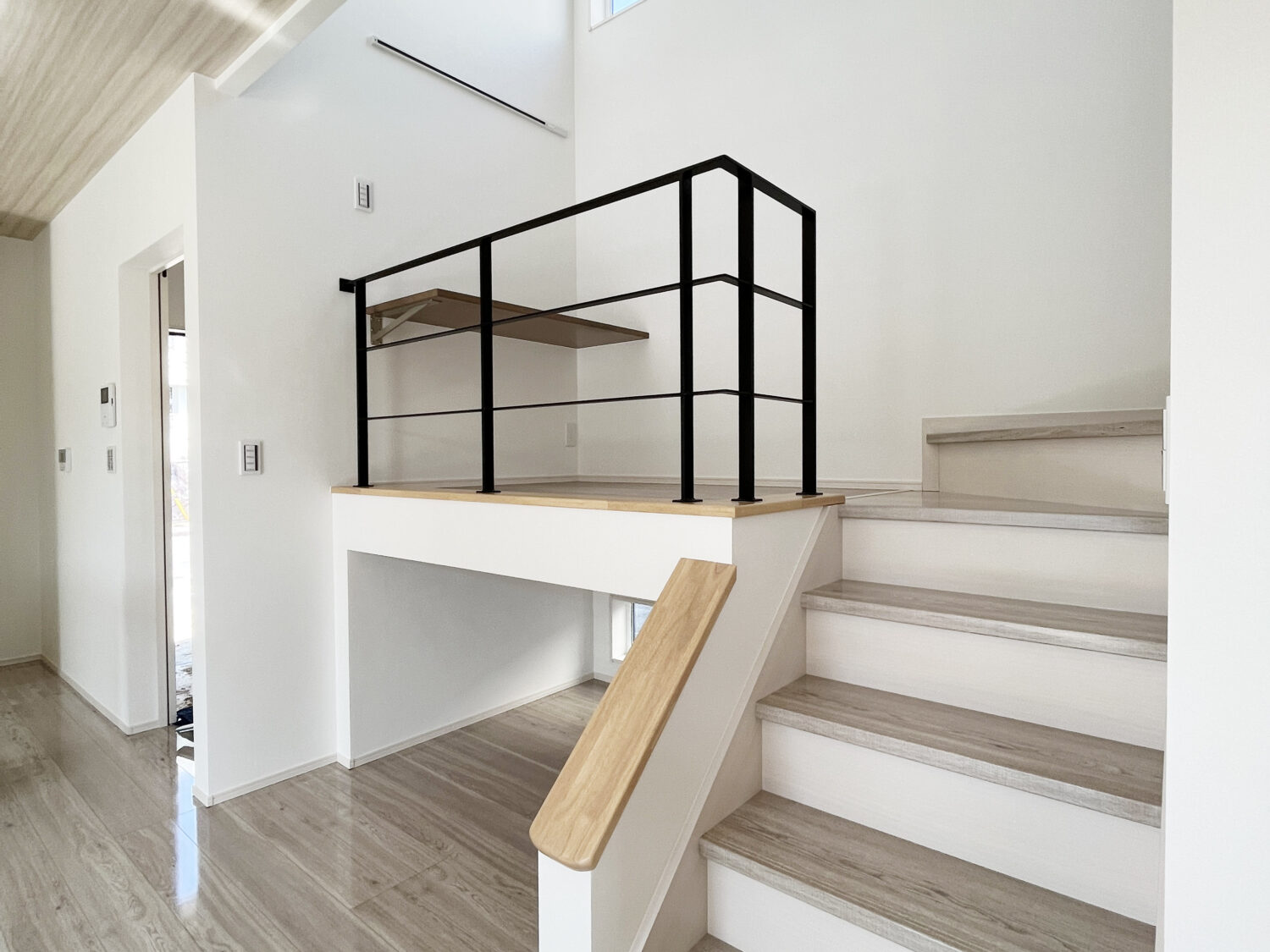 開放感抜群！吹き抜け効果を活かすための設計アイデア自然素材・無垢材の家を提案する 無垢スタイル建築設計 のスタッフブログ