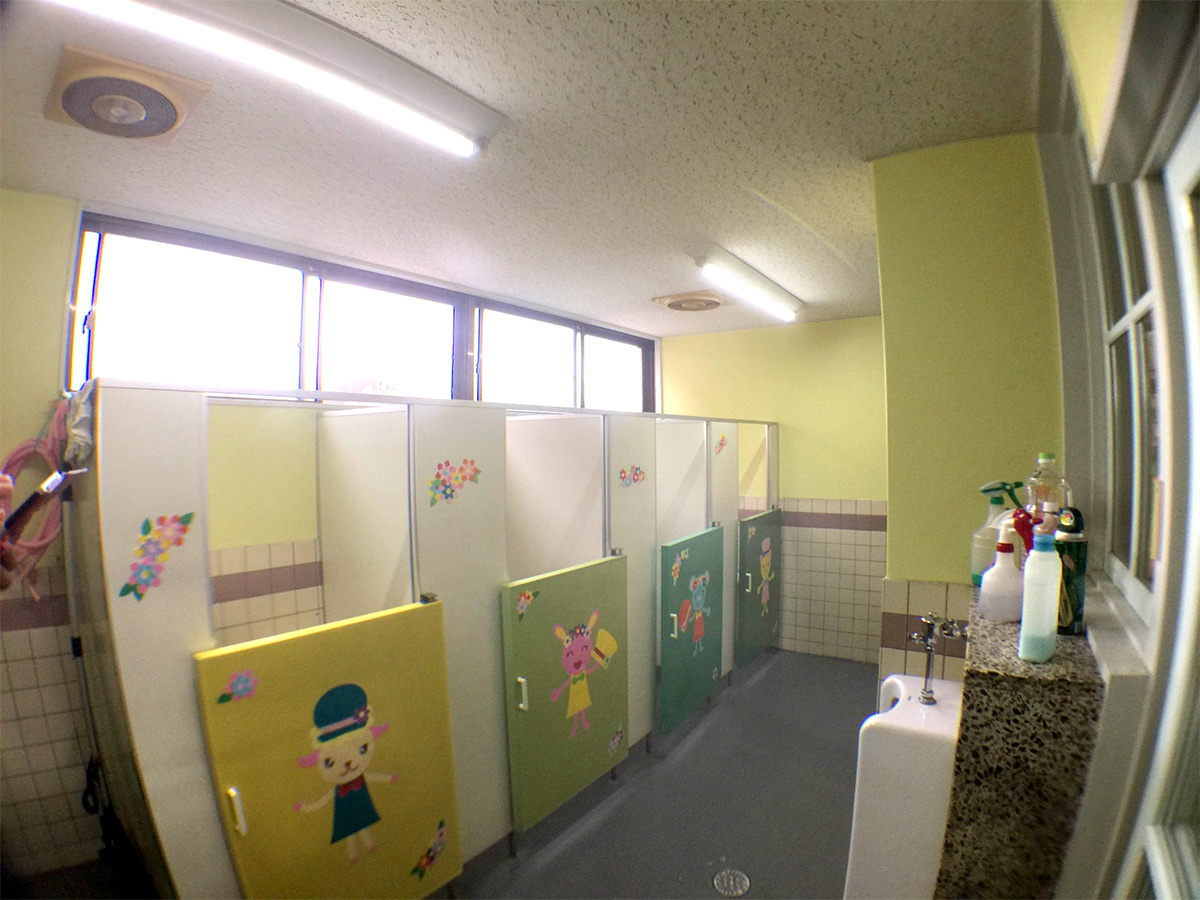 冬でもしっかり手洗い！トイレに進んで行きたくなる保育園の壁面飾りアイディア保育のカタログ ウェブマガジン