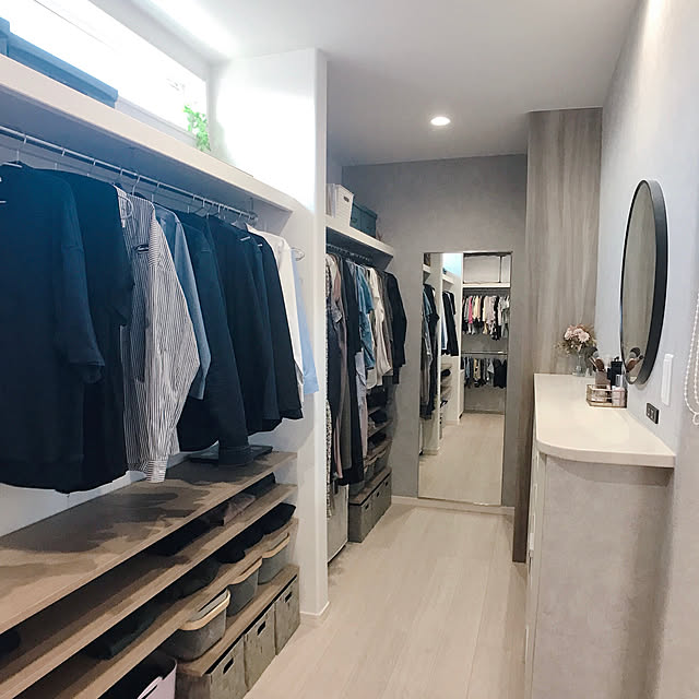 ウォークインクローゼット WIC の収納アイデア・例狭い場合やおしゃれにする方法も紹介！特集・コラム - ディノス