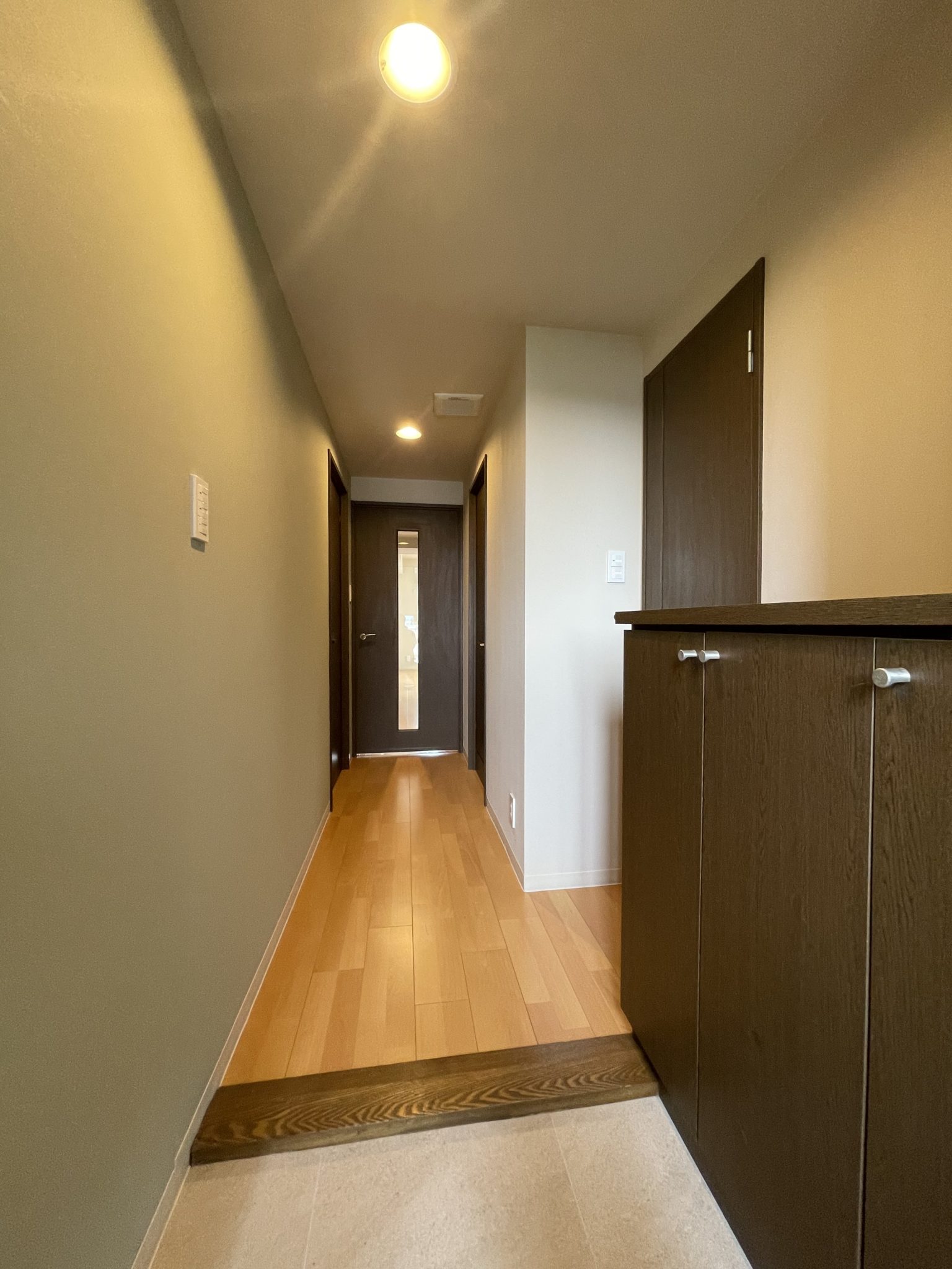 それぞれの空間でアクセントクロスを愉しむ輸入壁紙 クロス のテシード