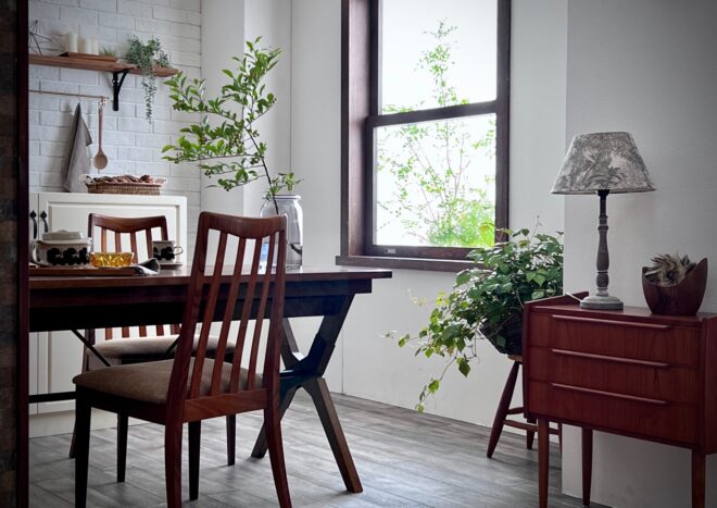 アンティーク部屋のコーディネート集 公式 Handle ハンドルアンティーク家具、チャーチチェアの販売・通販 フランス・イギリス