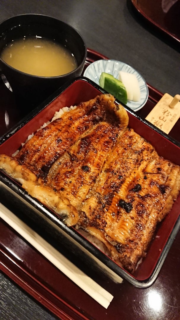 四季御膳をいただきました 「寿司・天ぷら・和食 寿楽」 神奈川県横浜市鶴見区豊岡町 寄駅はJR京浜東北線とJR鶴見線の鶴見駅