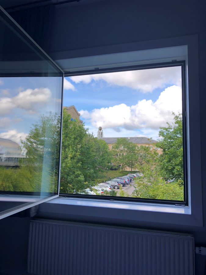 55,300点を超える窓 ヨーロッパのイラスト素材、ロイヤリティフリーのベクター素材グラフィックスとクリップアート - iStock窓枠, 窓からの眺め,窓 パリ