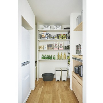 おしゃれなキッチンを実現する「パントリー収納」ハピネスホーム