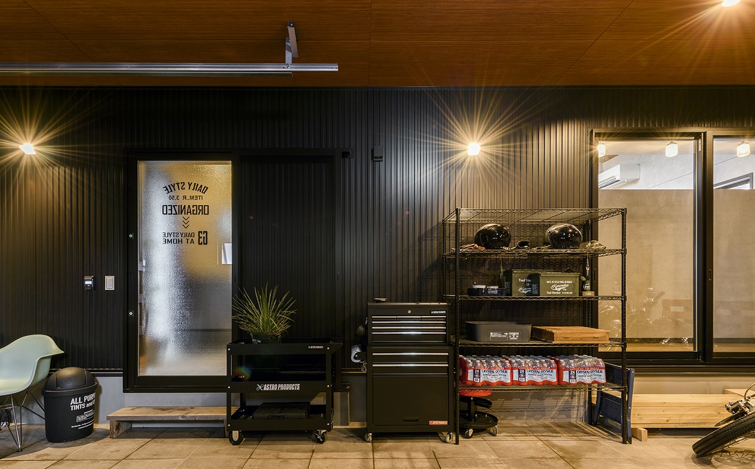 ガレージの上に部屋をつくるのは可能？寒さ対策や間取り事例を紹介ガレージハウスのことブログアメカジ工務店