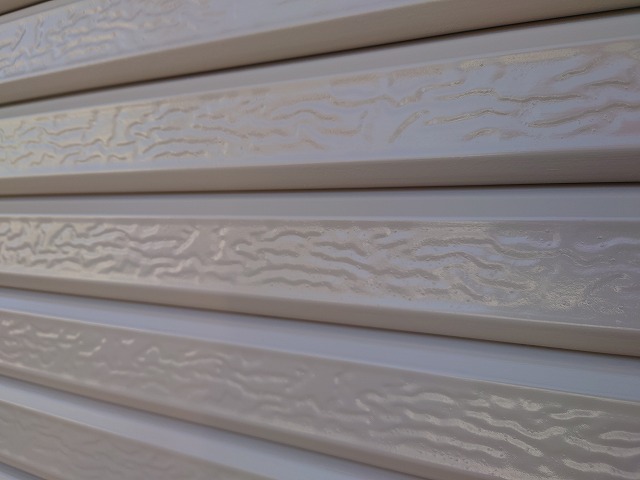 シャッター塗装、塗り替え時期や費用は？メンテナンス方法を解説東京の外壁塗装・屋根塗装、塗り替えは街の外壁塗装やさん東東京店へ