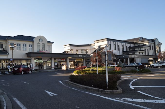 細谷(群馬県)駅(東武伊勢崎線 館林・太田方面)の時刻表 -