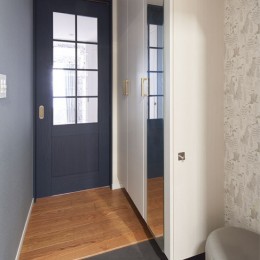 玄関からすぐリビングの間取りって実際どう？デメリットへの対策や実例