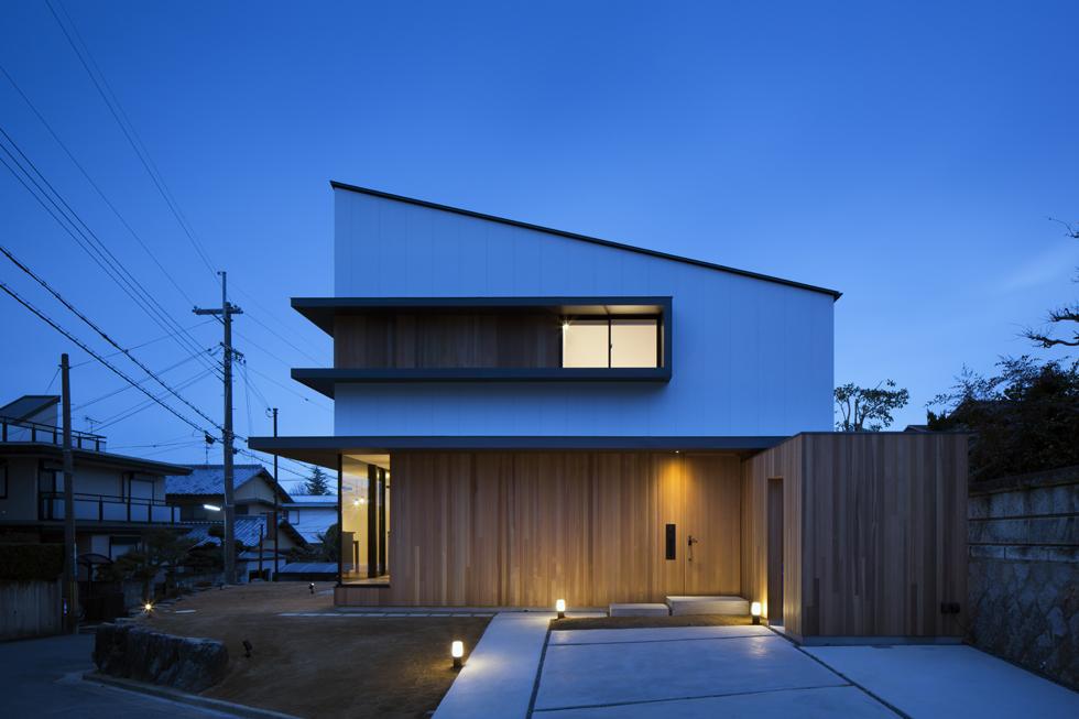 片流れ屋根のおしゃれな外観実例平屋・2階建・かわいい・モダンなど