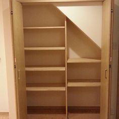 階段下収納のDIY成功法