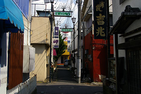 土浦市】これが常磐線クオリティ！茨城県随一の破廉恥な盛り場「桜町」のアレ過ぎる街並み - 新日本DEEP案内