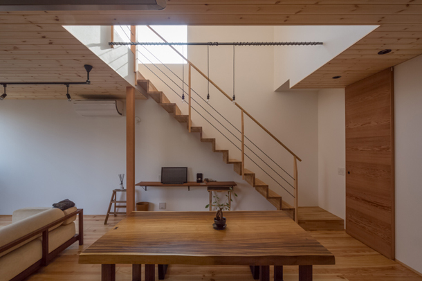 工場-むき出しの階段の無料の写真素材 - ID.11672フリー素材 ぱくたそ