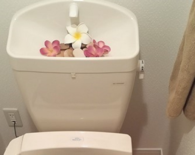 Amazon.co.jp: お風呂 便器 ステッカー トイレタンク インテリア 黄色のデイジー 花 蝶 便器 シール トイレ ステッカー 植物 Diy防水 ウォールステッカー 剥がせる 部屋飾り ウォールステッカー トイレ トイレぷれーと御洒落 幅30cm-高20cmT-007:DIY・工具・ガーデン