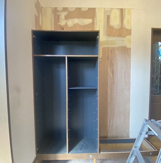 簡単DIYで玄関下駄箱リメイク！機能的かつおしゃれな収納術紹介