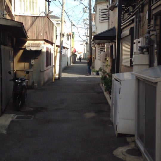 満席で一度は断られたんだけど、閉店間際に再挑戦して入店できた！焼き鳥も美味しかったけど、何より人がよかった！いい旅の思い出になりました！ |  TikTok