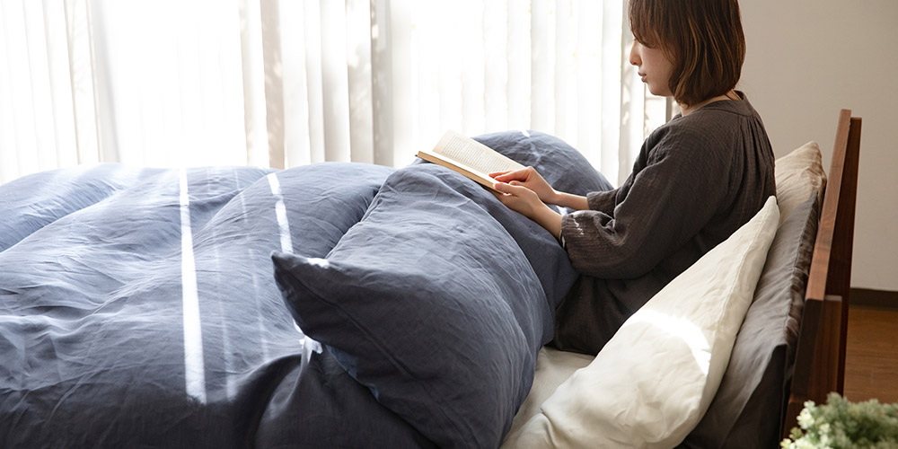 窓際にベッドを置くのはNG？ベッドを配置する際の注意点・おすすめアイテム紹介暮らしのライフマガジン