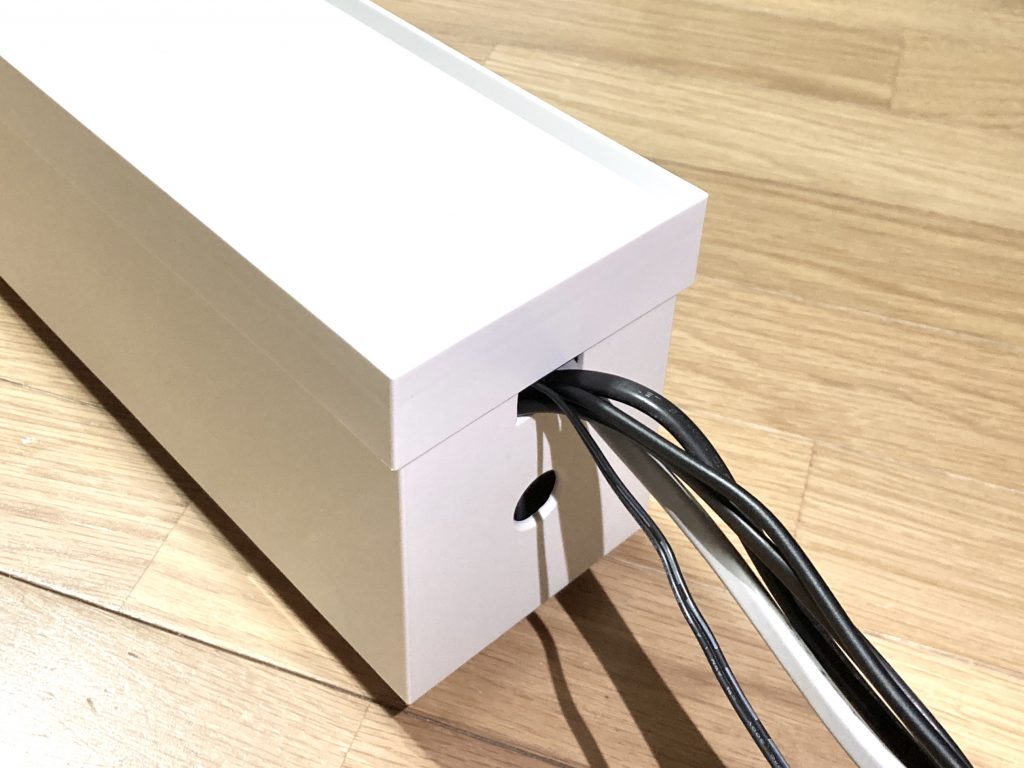 ダイソー・3COINSでケーブル収納！「お値段もお手頃」「全力でオススメ！」アイデア5選たまひよ