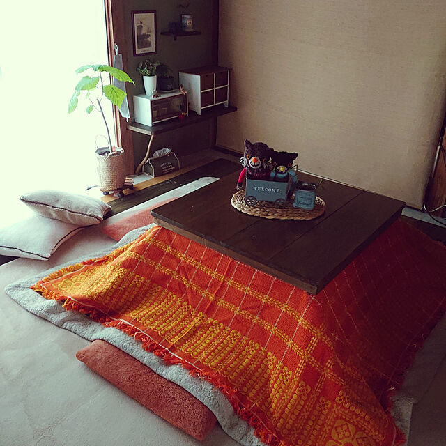 温もりと郷愁あふれる昭和レトロなリビング・ダイニングを作るコツ