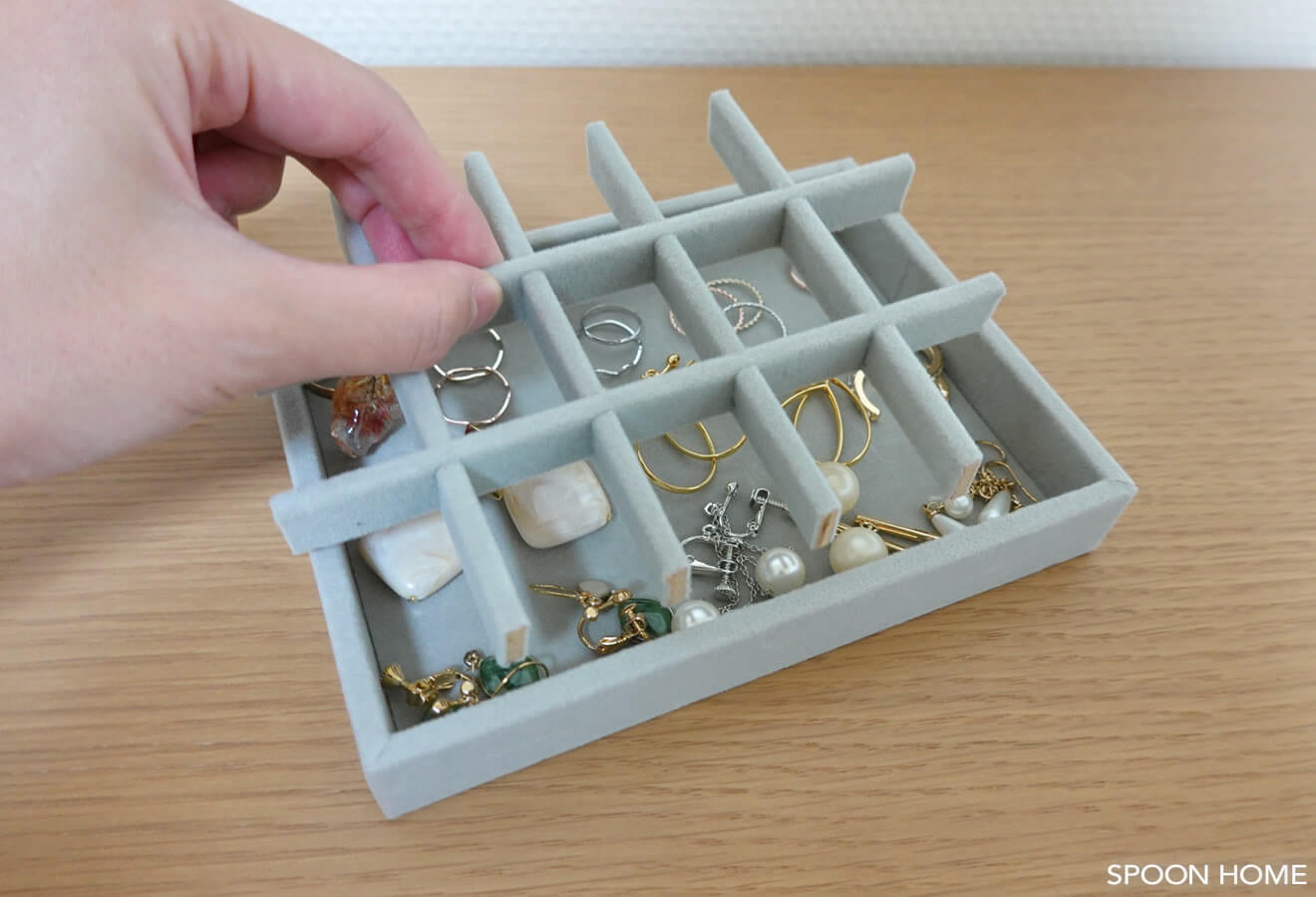 ダイソー 大人気の高見えアクセサリー収納！無印そっくりなのにプチプラ！ : usagi works Powered by ライブドアブログ