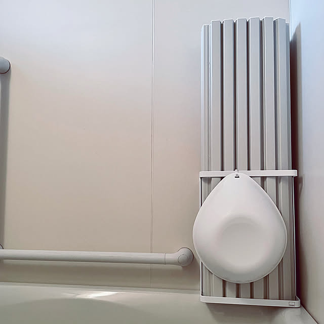 100均アイデアも！風呂蓋収納おすすめ13選！浮かせるマグネット・スタンド式などPicky's Life